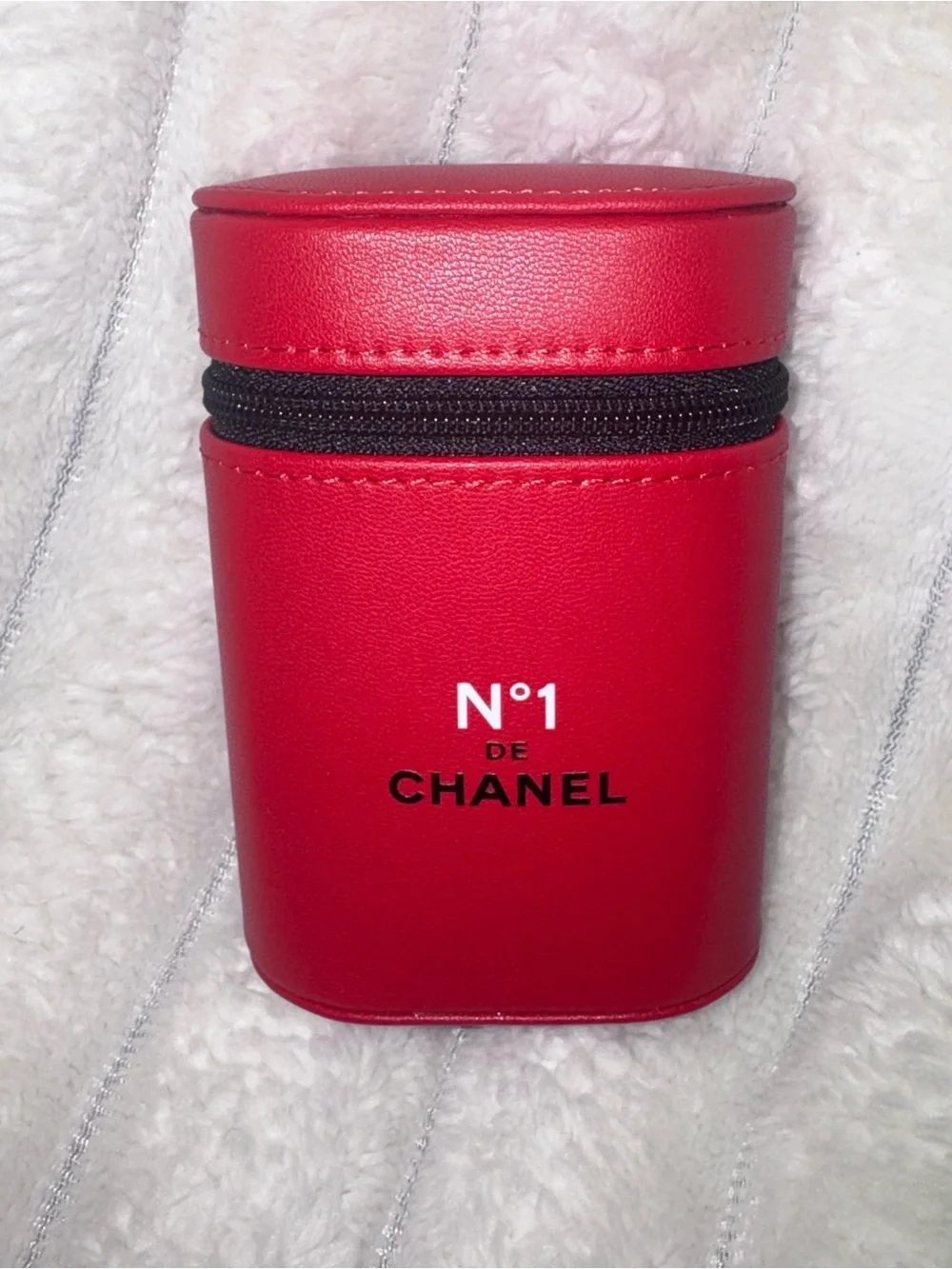 CHANEL N°1 De Chanel Revitalizing Serum Duo - Red